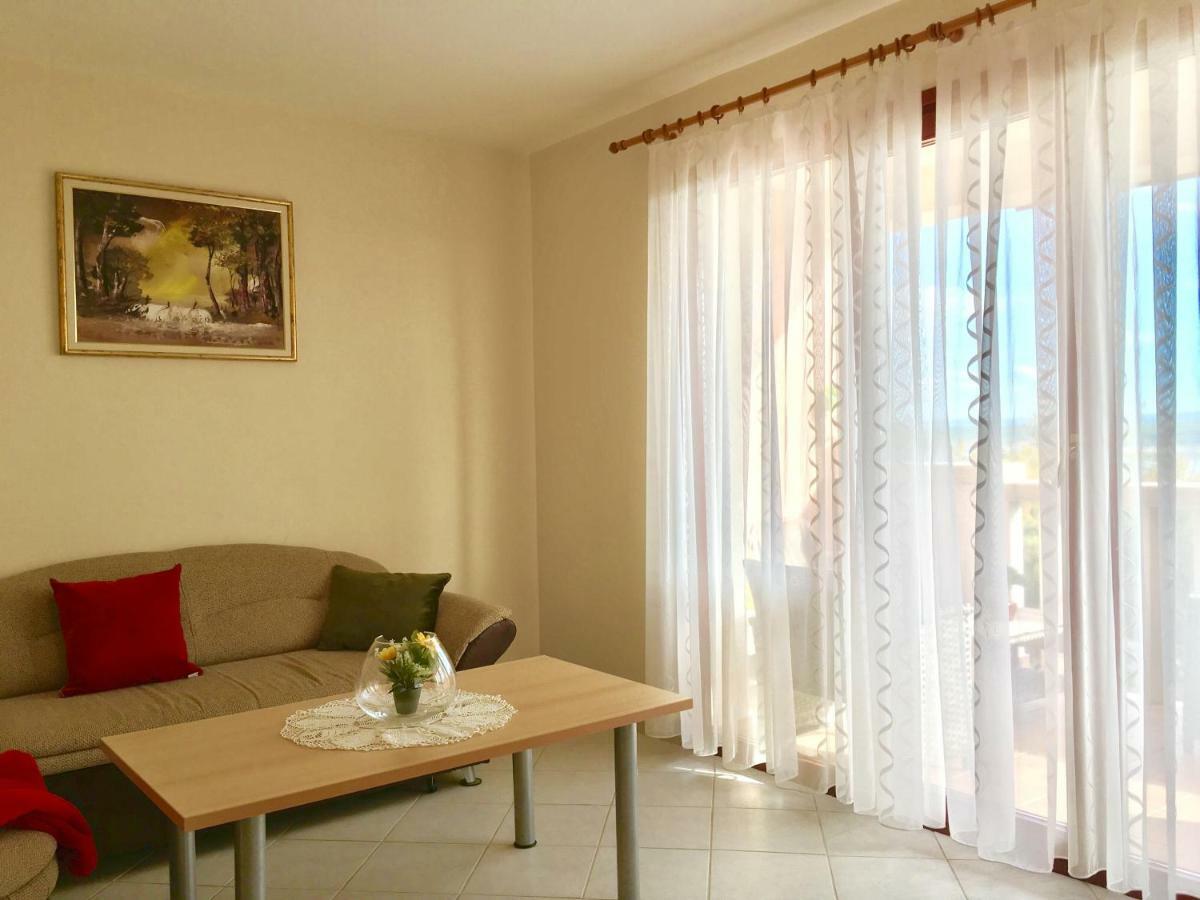 Lavender House Apartment Maslenica Exterior photo